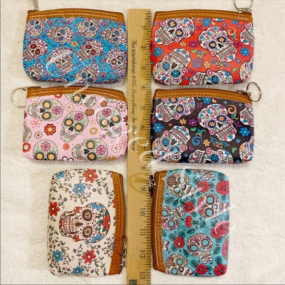 Sugar Skull Coin Purse W/ Keychain - Picture 4 of 4